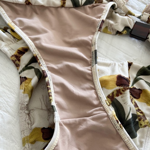 Adriana Degreas Long Triangle Bikini Leopard Orchid Print size Large new no tags - Picture 4 of 6